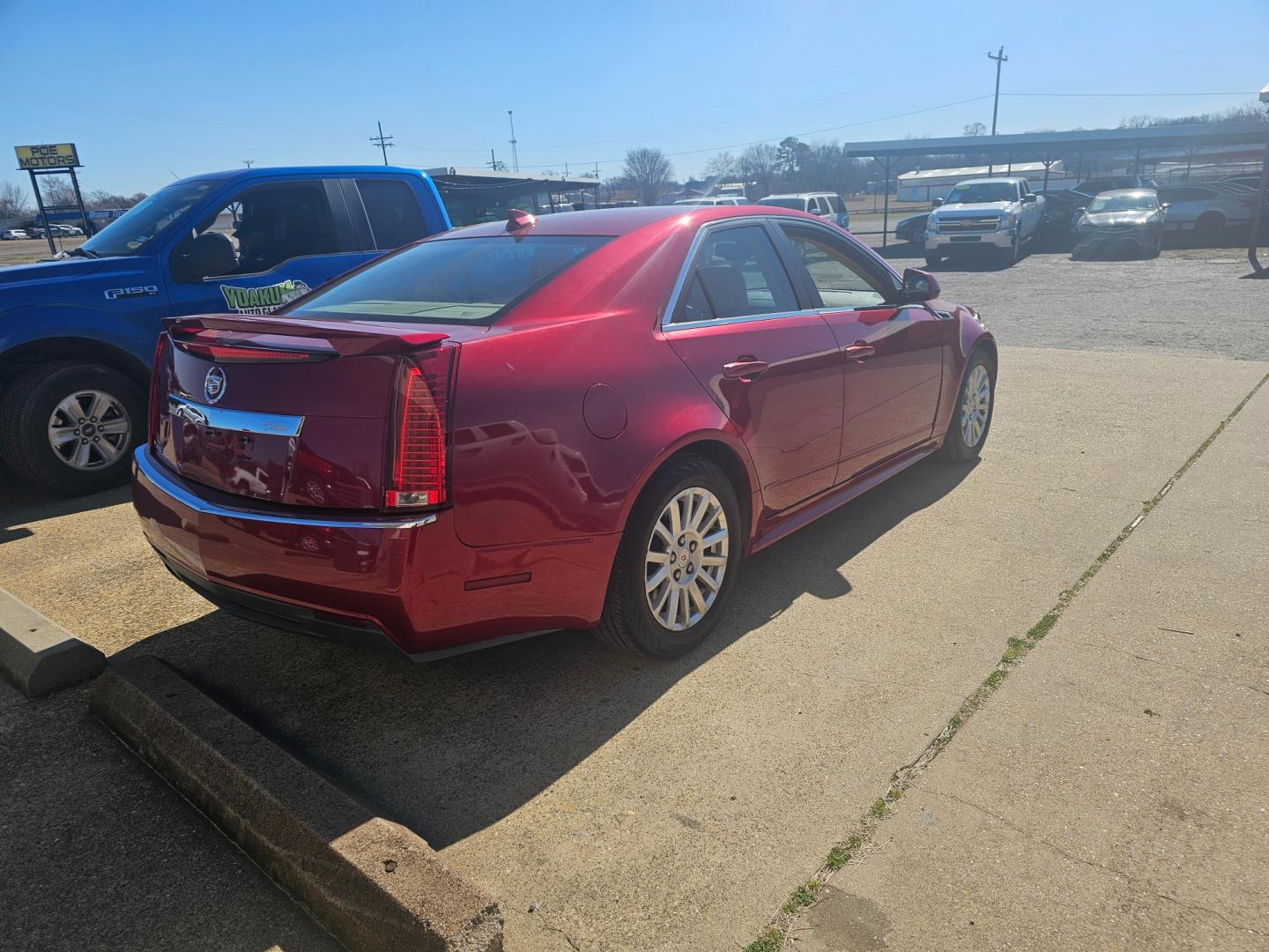 2012 MAROON Cadillac CTS Luxury (1G6DE5E59C0) with an 3.0L V6 DOHC 24V FFV engine, located at 533 S Seven Points BLVD, Seven Points, TX, 75143, (430) 255-4030, 32.313999, -96.209351 - Photo#2